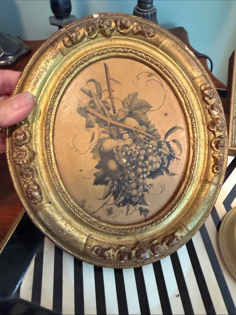 Set of Three Decorative Gold Mini Mirrors and Grape Decor - Picture 4 of 7